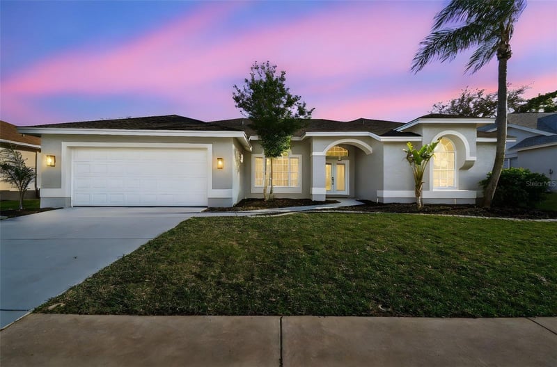 8818 Poe Dr, Hudson, FL 34667