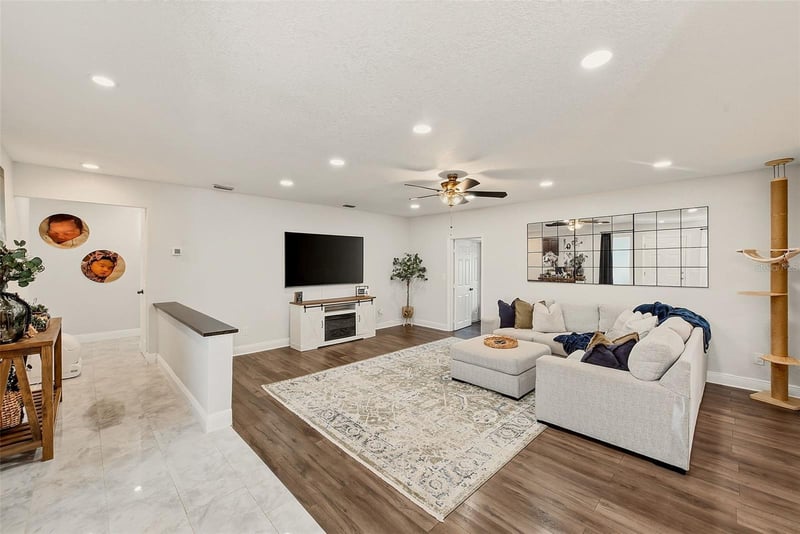 2165 Campus Dr, Clearwater, FL 33764