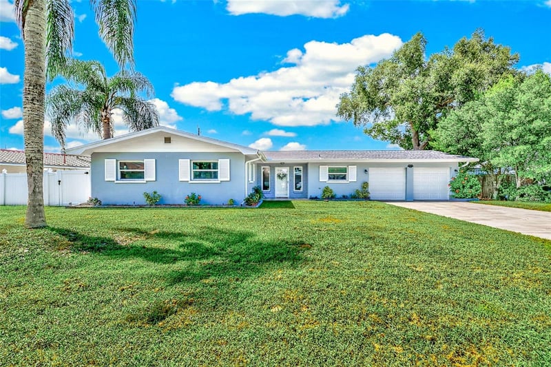 2165 Campus Dr, Clearwater, FL 33764