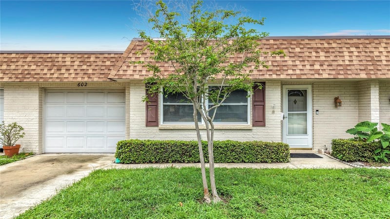 602 Mindy Dr, Largo, FL 33771