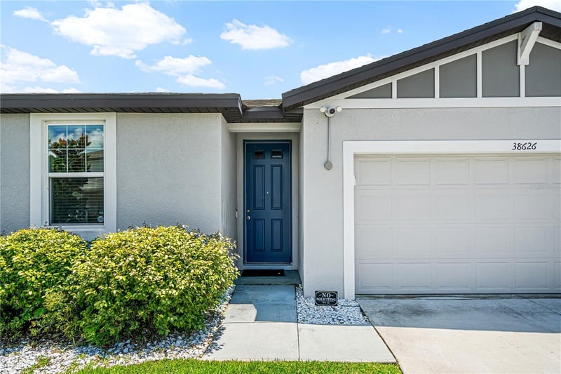 38626 Finn Clover Ln, Zephyrhills, FL 33540