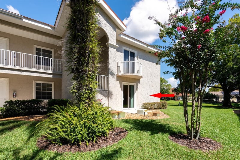 6815 Dali Ave #101, Land O Lakes, FL 34637