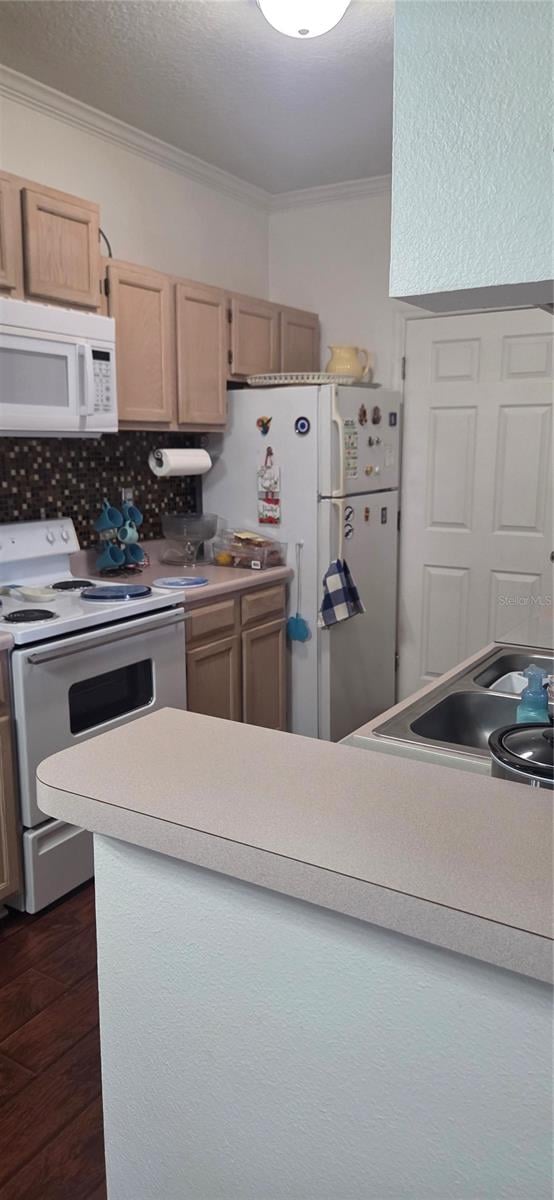 5602 Pinnacle Heights Cir #312, Tampa, FL 33624