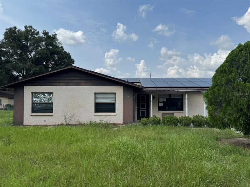 38745 Cambridge Dr, Zephyrhills, FL 33540