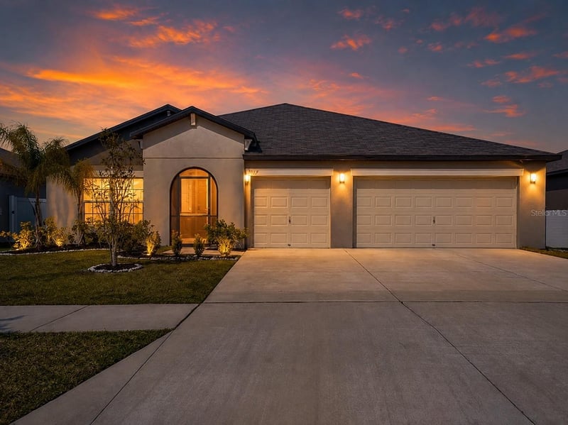 13557 Willow Bluestar Loop, Riverview, FL 33579