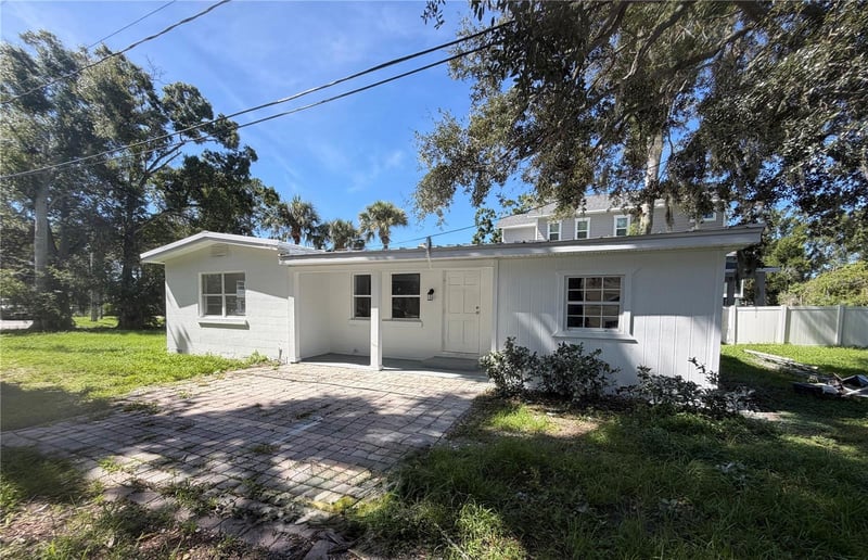 200 Fairfield St, Oldsmar, FL 34677