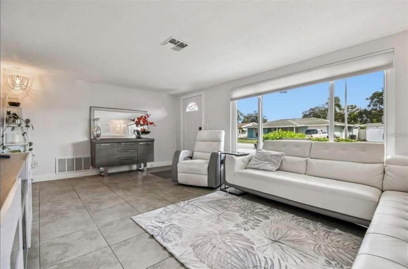 7519 Holly Lake Ln, New Port Richey, FL 34653