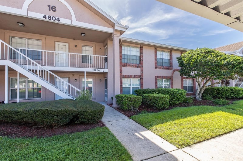 4804 Myrtle Oak Dr #13, New Port Richey, FL 34653