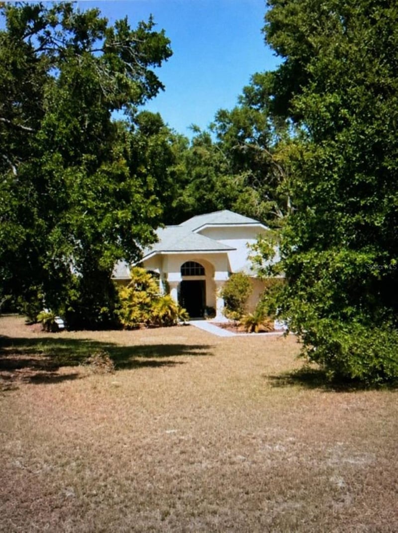 13247 Riada Way, Dade City, FL 33525