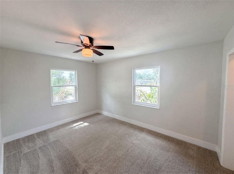 2596 38th Ave N, St Petersburg, FL 33713