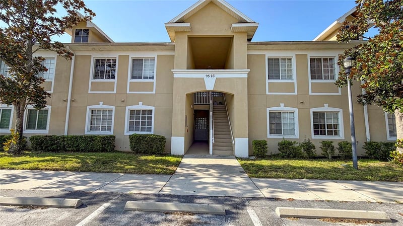 9523 Grovedale Cir #101, Riverview, FL 33578