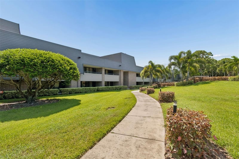 36750 Us Highway 19 N #04-125, Palm Harbor, FL 34684