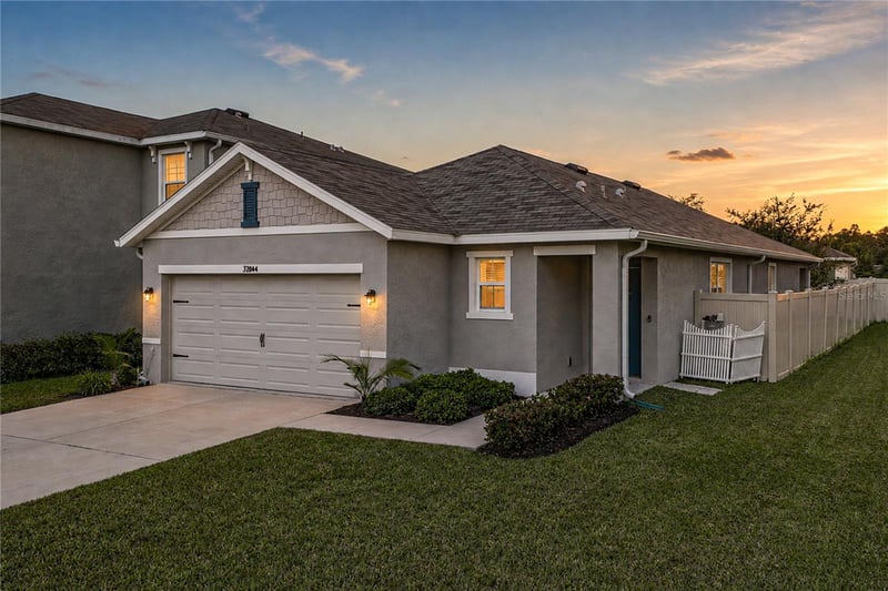32844 Brooks Hawk Ln, Wesley Chapel, FL 33543