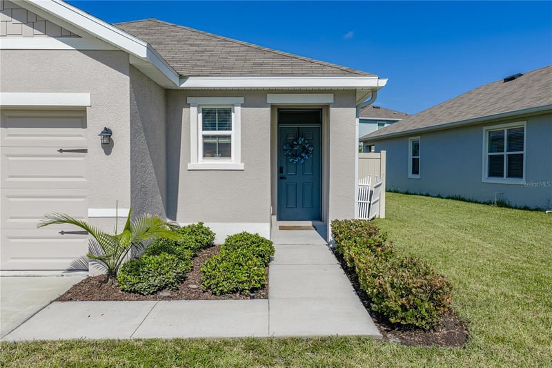 32844 Brooks Hawk Ln, Wesley Chapel, FL 33543