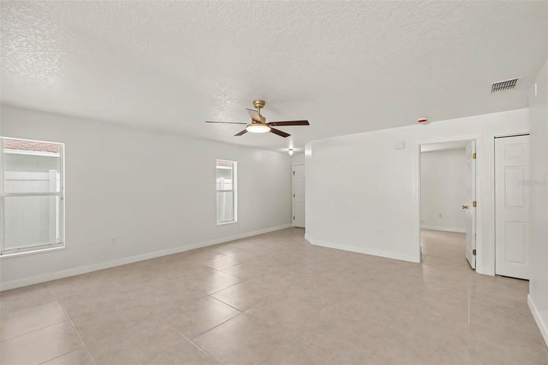 10324 Summerview Cir, Riverview, FL 33578