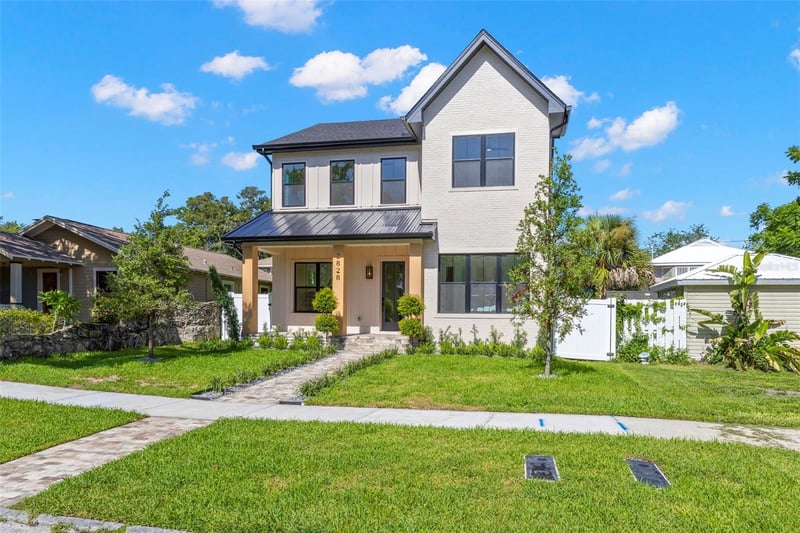 2828 13th St N, St Petersburg, FL 33704