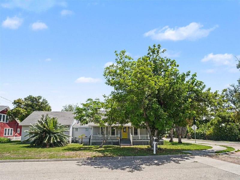 502 7th Ave W, Palmetto, FL 34221