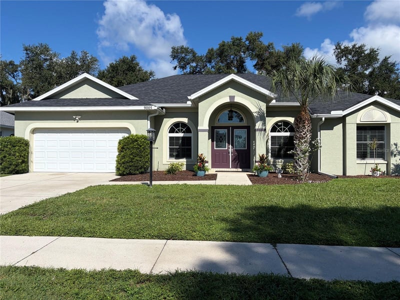 9005 69th Ave E, Palmetto, FL 34221