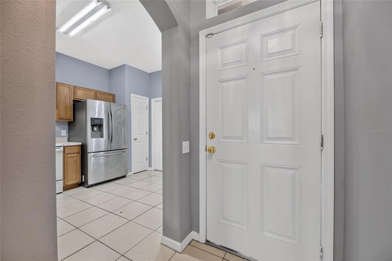 9831 Blue Palm Way, Tampa, FL 33610