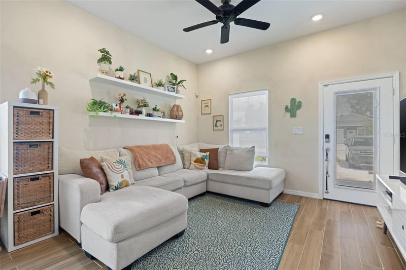 3403 E 10th Ave, Tampa, FL 33605