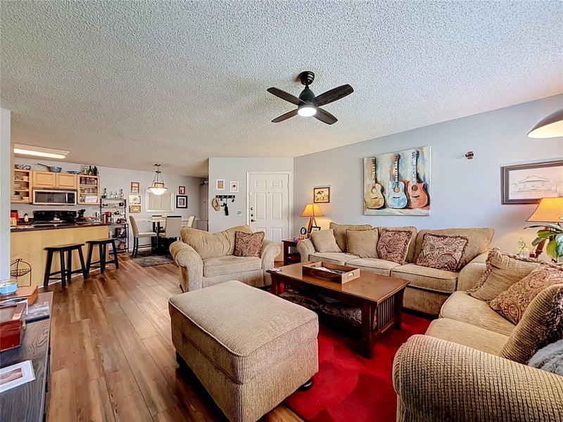 1550 S Belcher Rd #214, Clearwater, FL 33764