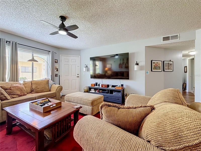 1550 S Belcher Rd #214, Clearwater, FL 33764