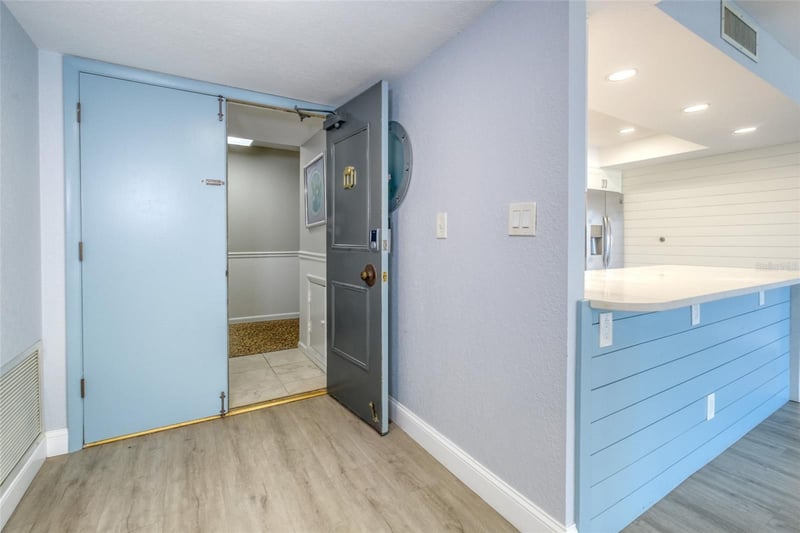 220 Belleview Blvd #812, Belleair, FL 33756