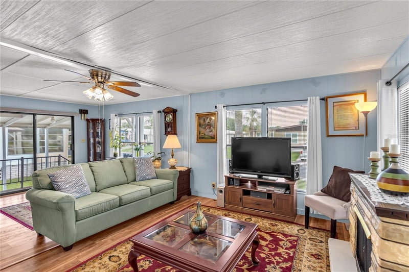 38546 Stafford Dr, Zephyrhills, FL 33540