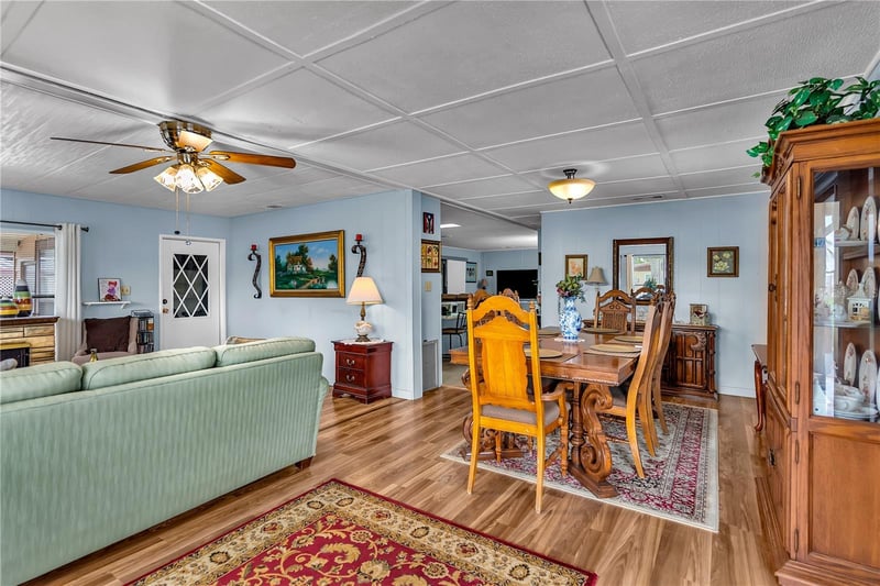 38546 Stafford Dr, Zephyrhills, FL 33540