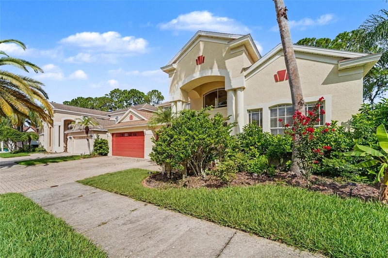10409 Canary Isle Dr, Tampa, FL 33647