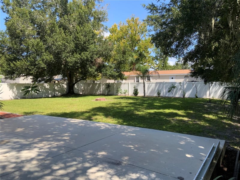 10406 Brussels Dr, Riverview, FL 33578