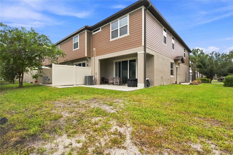 9237 Hillcroft Dr, Riverview, FL 33578