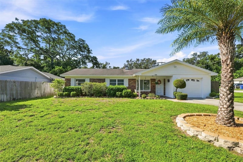 518 W 129th Ave, Tampa, FL 33612