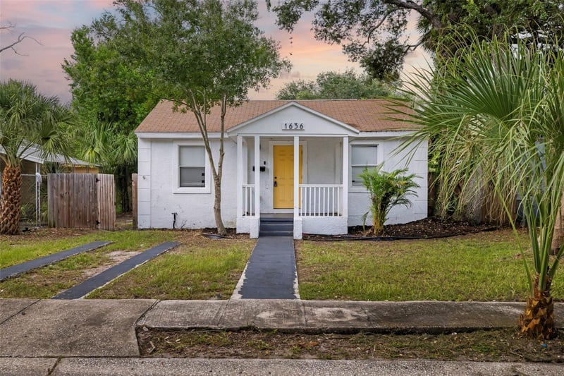 1636 Prescott St S, St Petersburg, FL 33712