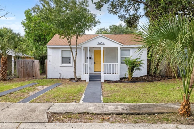 1636 Prescott St S, St Petersburg, FL 33712