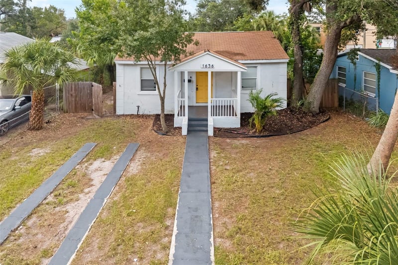 1636 Prescott St S, St Petersburg, FL 33712
