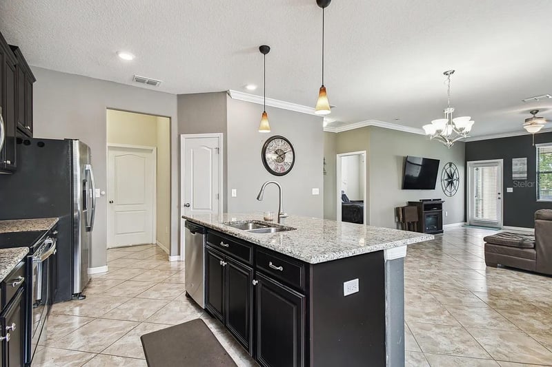 11714 Lake Blvd, New Port Richey, FL 34655