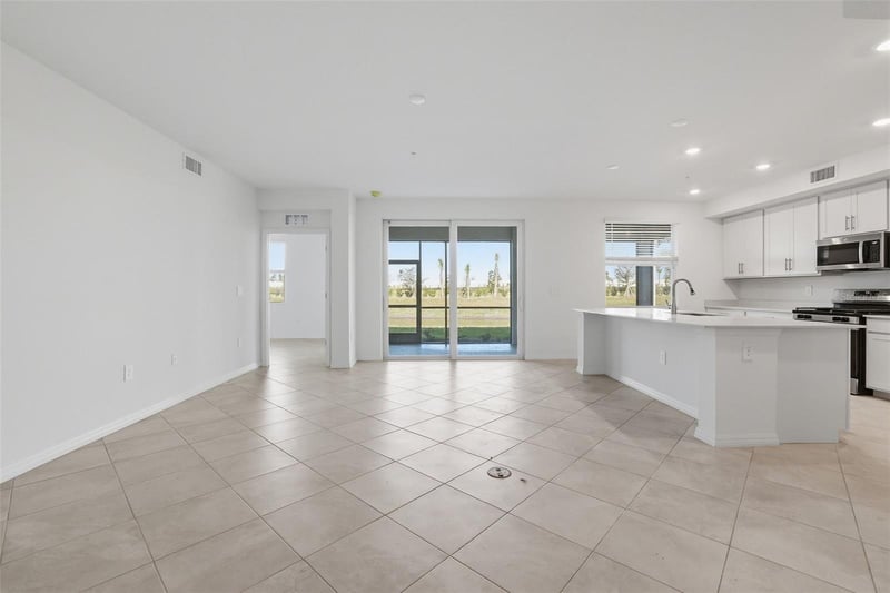 19238 Cherrystone Way #101, Lakewood Ranch, FL 34211