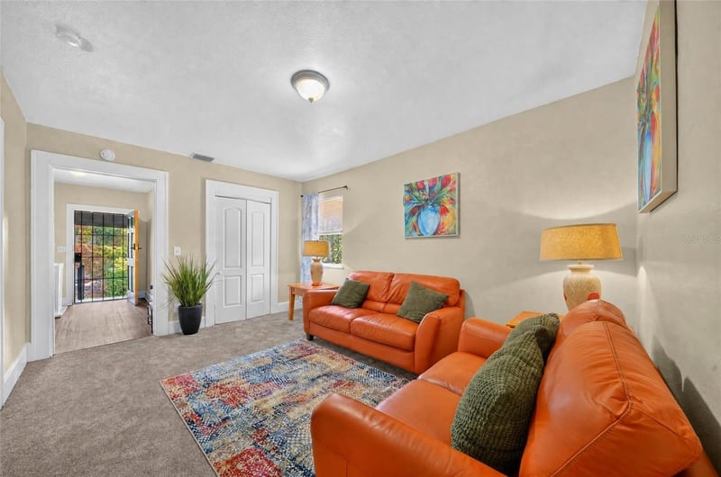 1615 14th St S, St Petersburg, FL 33705