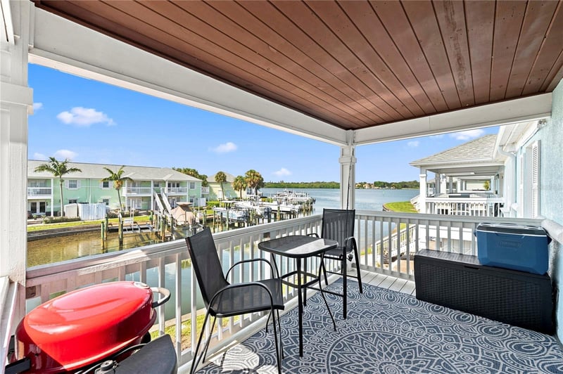 5191 Salmon Dr SE #D, St Petersburg, FL 33705