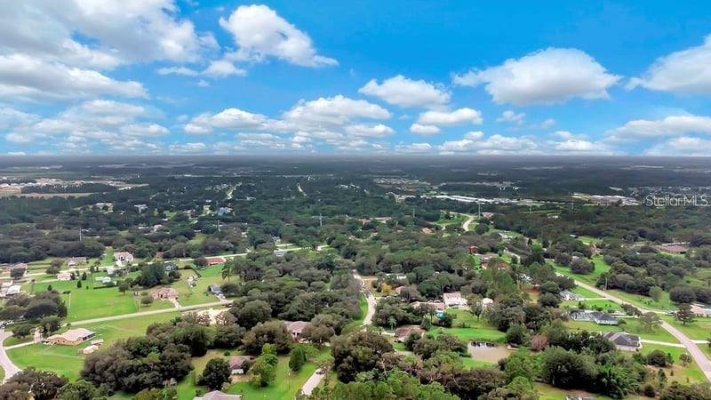 4225 Redcoat Dr, Wesley Chapel, FL 33543