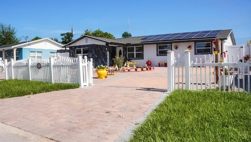 4527 W Elm St, Tampa, FL 33614