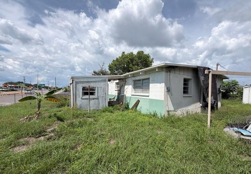 7801 Parish Pl, Tampa, FL 33619
