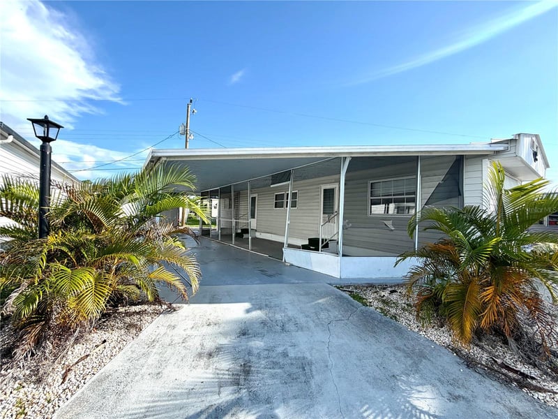 118 51st Avenue Ter W, Bradenton, FL 34207