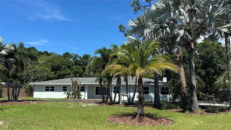 1850 Juarez Way S, St Petersburg, FL 33712