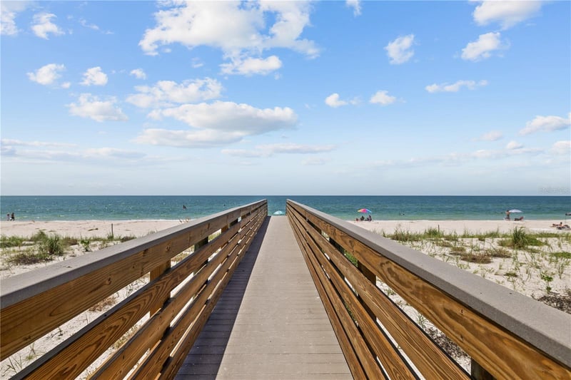 555 Gulf Way #6S, St Pete Beach, FL 33706