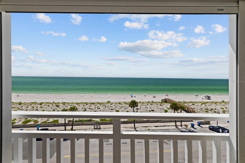 555 Gulf Way #6S, St Pete Beach, FL 33706