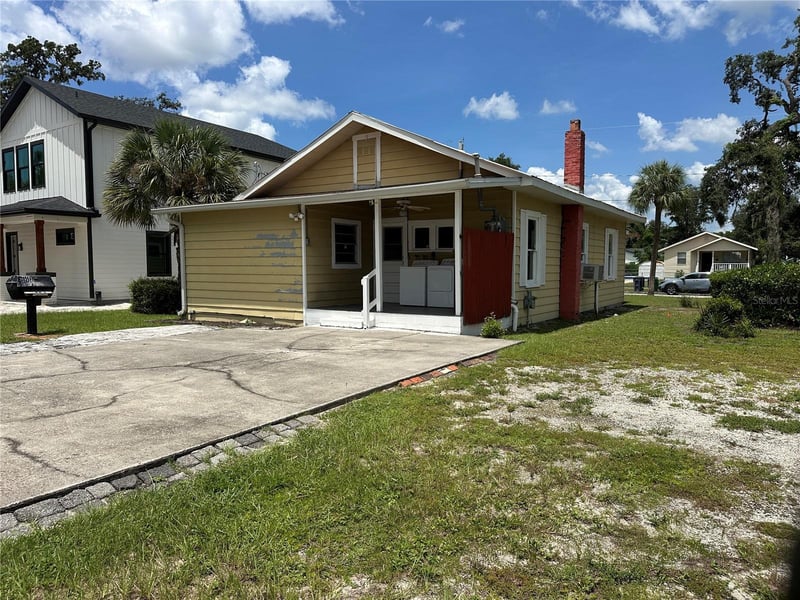 1209 E Ellicott St, Tampa, FL 33603