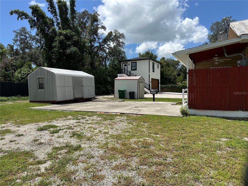 1209 E Ellicott St, Tampa, FL 33603