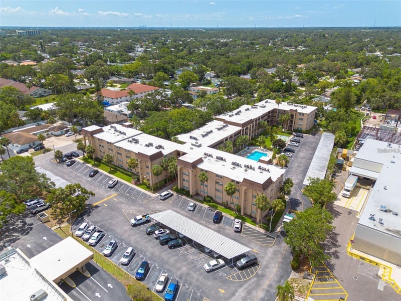 2525 W Bay Dr #A12, Belleair Bluffs, FL 33770